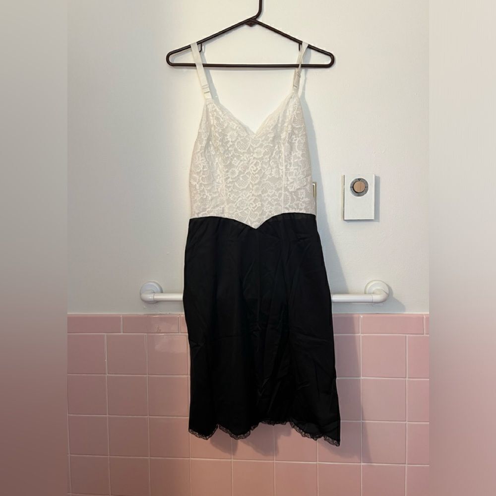Vintage Slip 